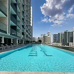 Luxe Living In The Heart Of Bbay W Jacuzzi