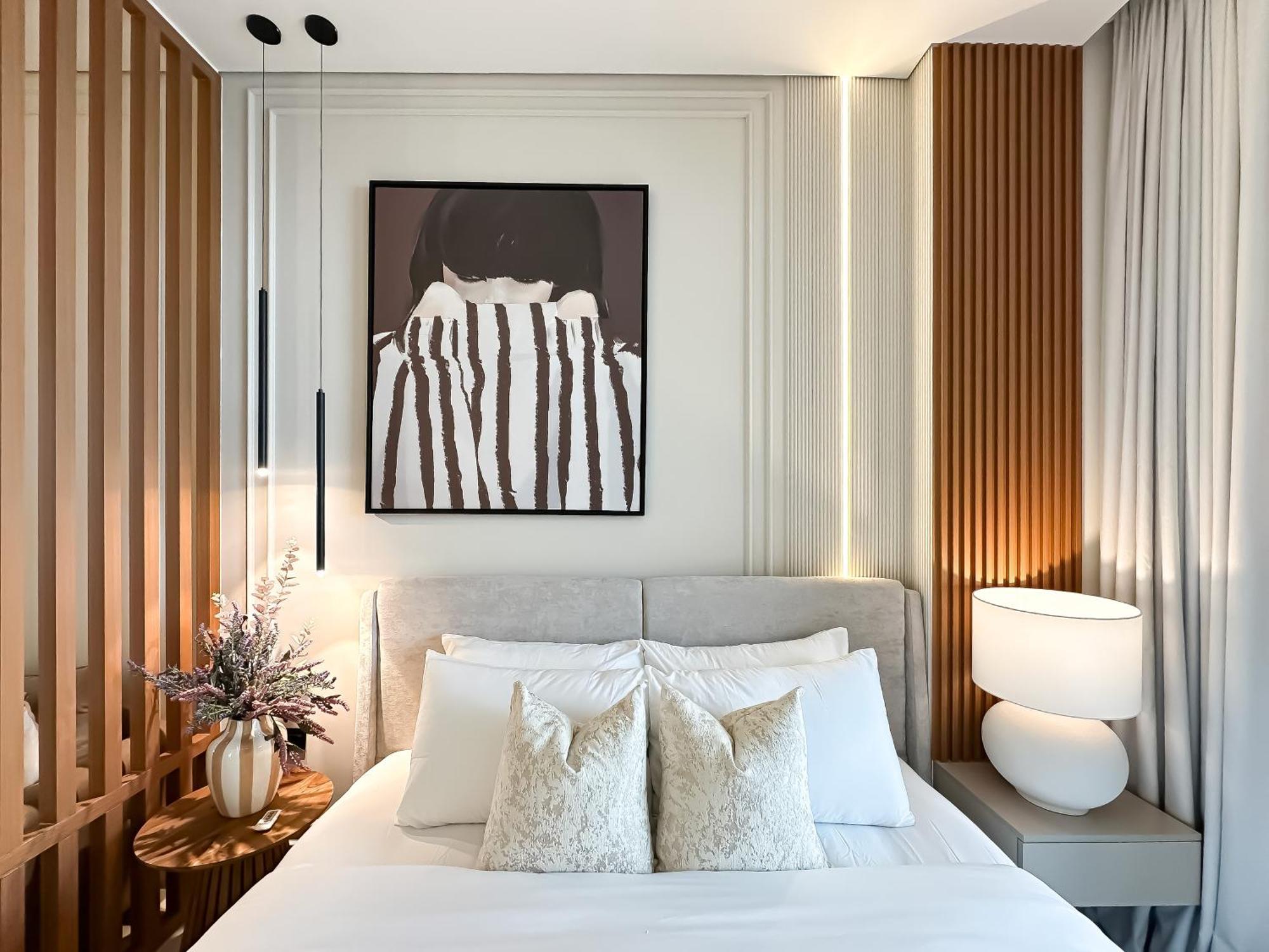Luxe Living In The Heart Of Bbay W Jacuzzi